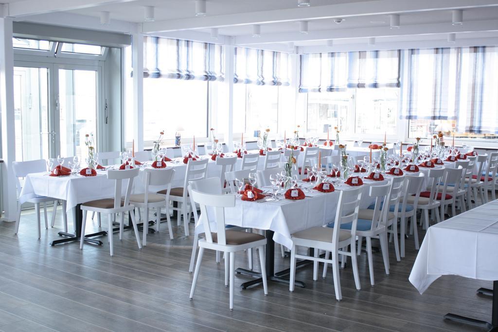 Hotel Admiral Scheer ลาเบอ ภายนอก รูปภาพ