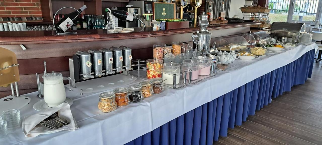 Hotel Admiral Scheer ลาเบอ ภายนอก รูปภาพ
